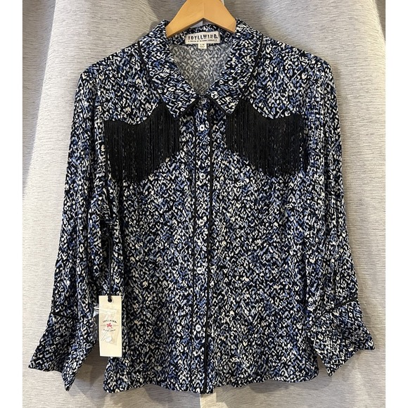 Idyllwind Tops - Idyllwind BROOKS‎ BUTTON DOWN FRINGE TOP Size Large NWT